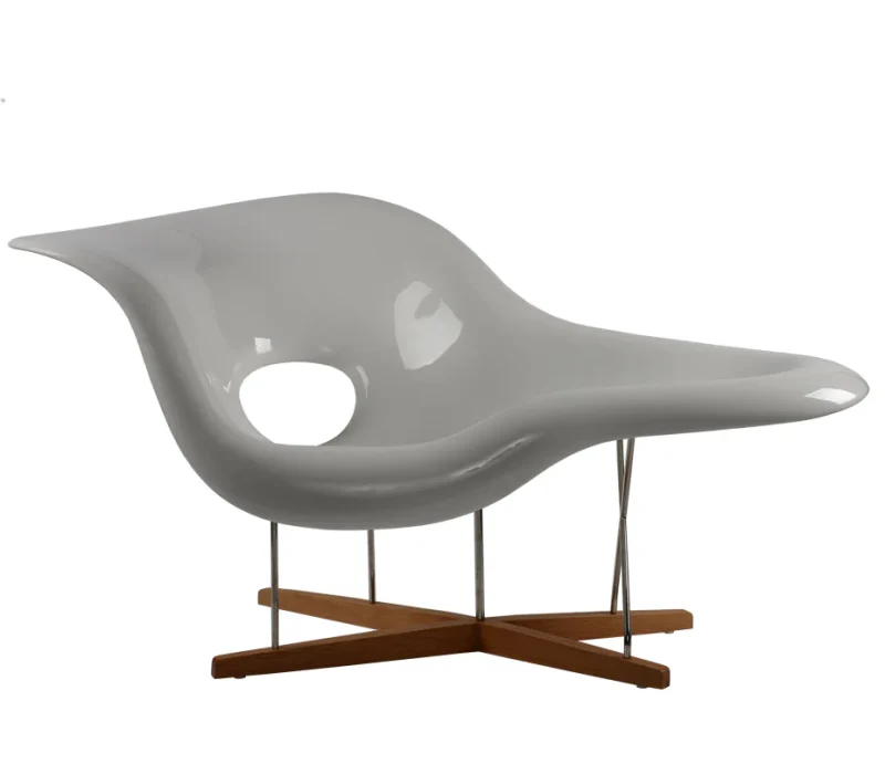 Eames La Chaise Lounge Chair Homage
