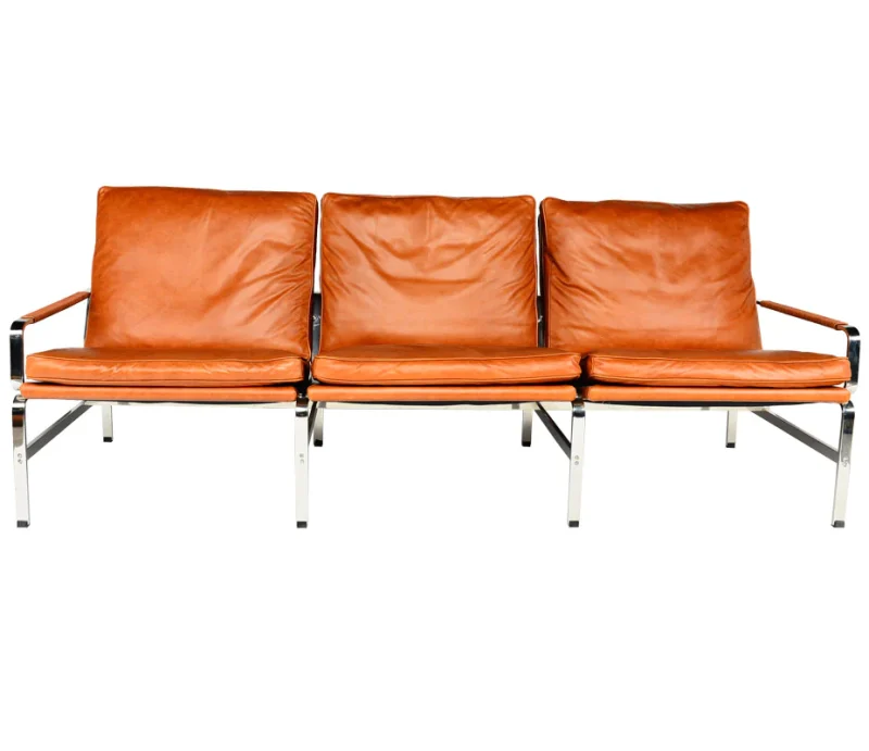 FK6720 3-Seater Homage